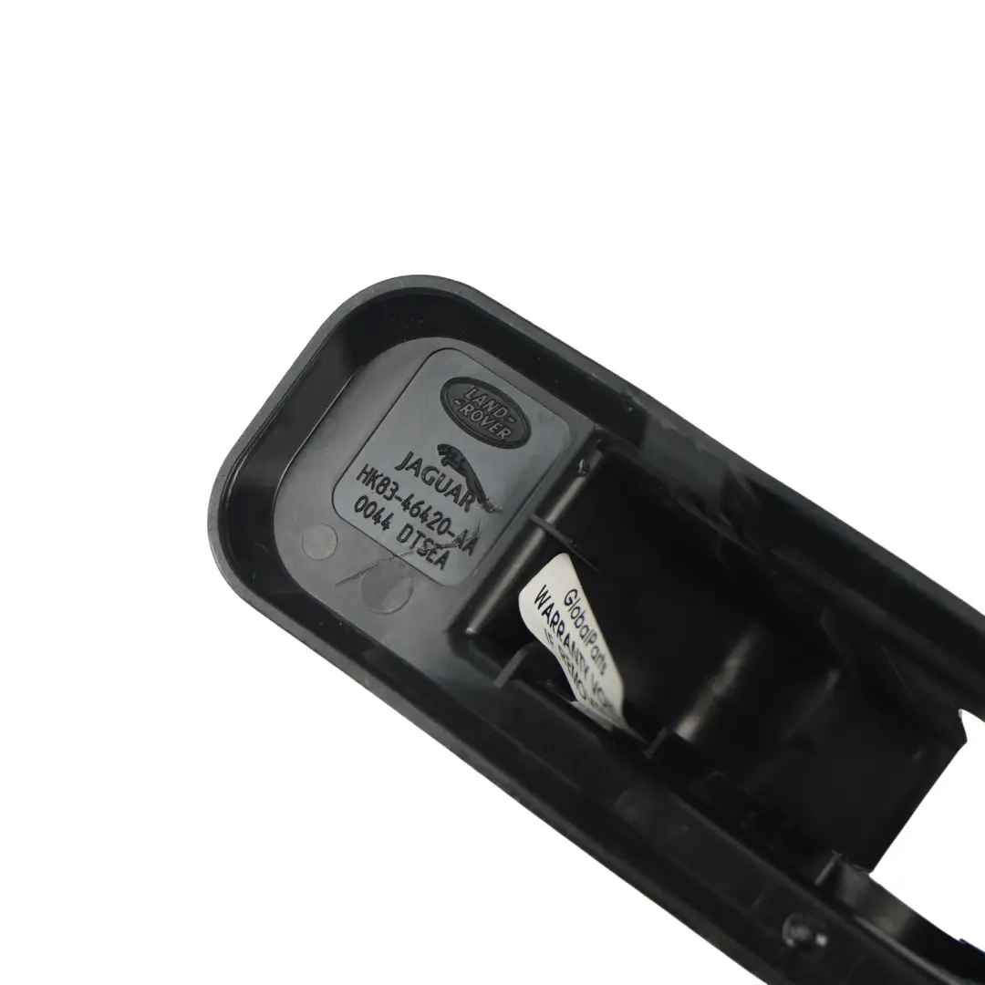 Range Rover Evoque L551 Heckklappe Schloss Abdeckung Verkleidung - SKU HK83-46420-AA - Teilenummer HK83-46420-AA