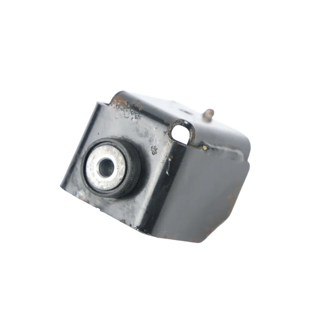 Range Rover Velar L560 Exhaust Fluid System Bracket Right O/S L560 - SKU HK83-9066-BC - Part number HK83-9066-BC