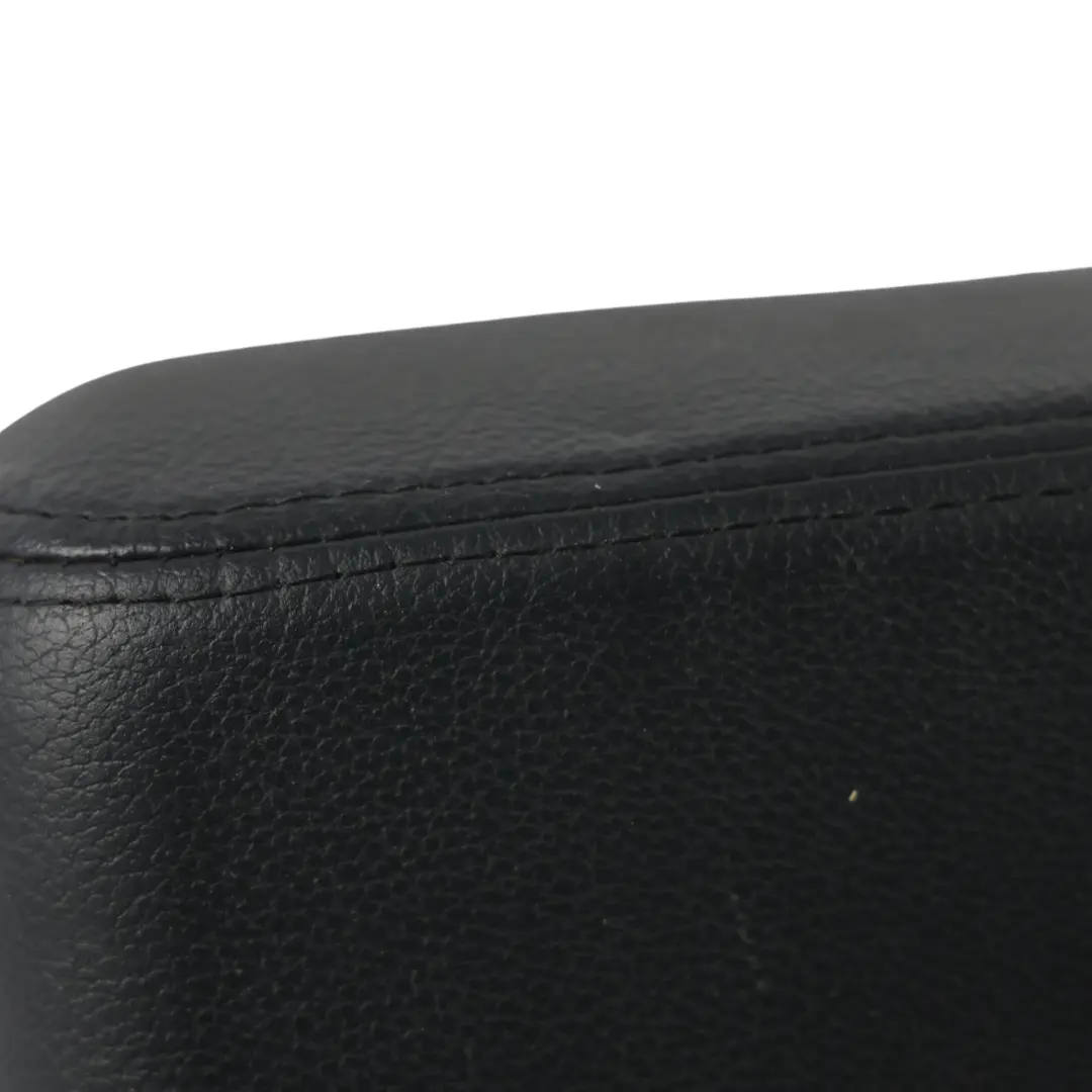 Appui-Tête Siège Arrière Extérieur Gauche Droit Cuir Noir pour Land Rover à propos du numéro de pièce HLH500810PVJ Land Rover Appui-Tête Siège Arrière Extérieur Gauche Droit Cuir Noir - SKU HLH500810PVJ - Numéro de pièce HLH500810PVJ