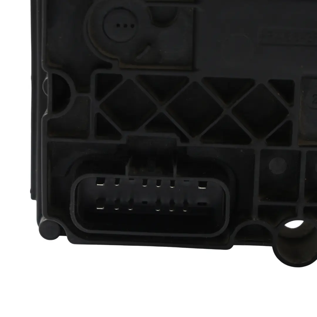 Differential Control Module Unit to Range Rover Sport L494 Rear with Part number HY32-4C117-AD Range Rover Sport L494 Rear Differential Control Module Unit - SKU HY32-4C117-AD - Part number HY32-4C117-AD