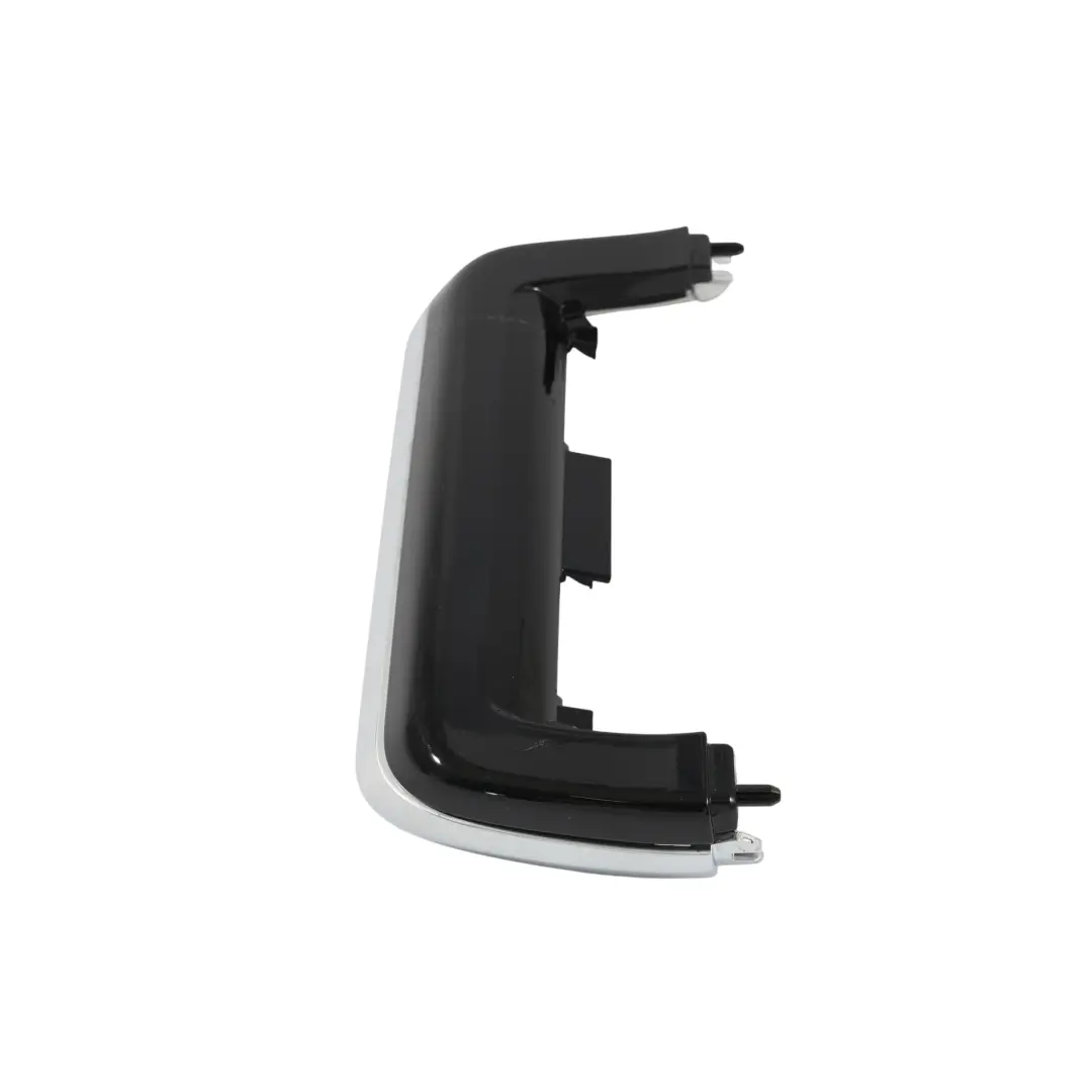 Range Rover Velar L560 Garniture Console Arrière Noir Piano - SKU J8A2-04569-A - Numéro de pièce J8A2-04569-A