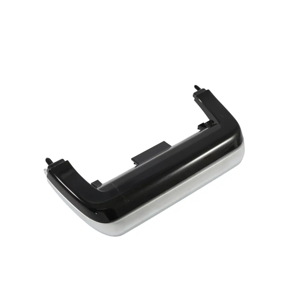 Range Rover Velar L560 Embellecedor Consola Trasera Negro Piano - SKU J8A2-04569-A - Número de pieza J8A2-04569-A