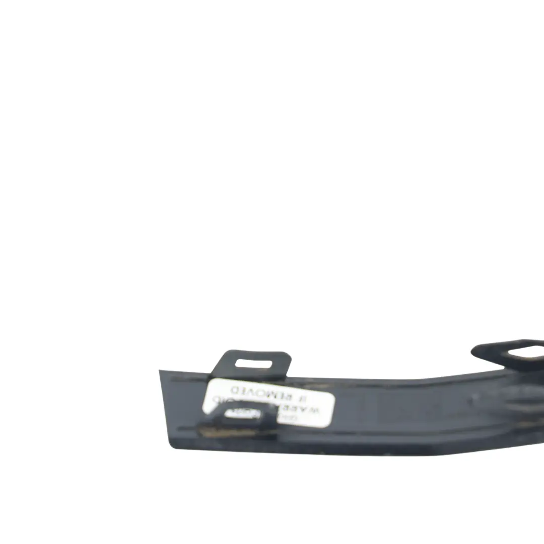Moldura Parachoques Delantero Izquierdo para Land Rover Velar L560 con número de pieza J8A2-15B217-DB Land Rover Velar L560 Moldura Parachoques Delantero Izquierdo - SKU J8A2-15B217-DB-STO - Número de pieza J8A2-15B217-DB
