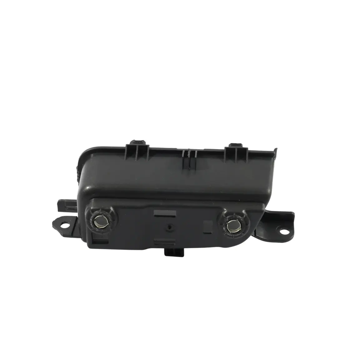 Schowek Drzwi Przedni Tylny Lewy do Range Rover Velar L560 o numerze J8A2-22635-AA Range Rover Velar L560 Schowek Drzwi Przedni Tylny Lewy - SKU J8A2-22635-AA - Numer Części J8A2-22635-AA