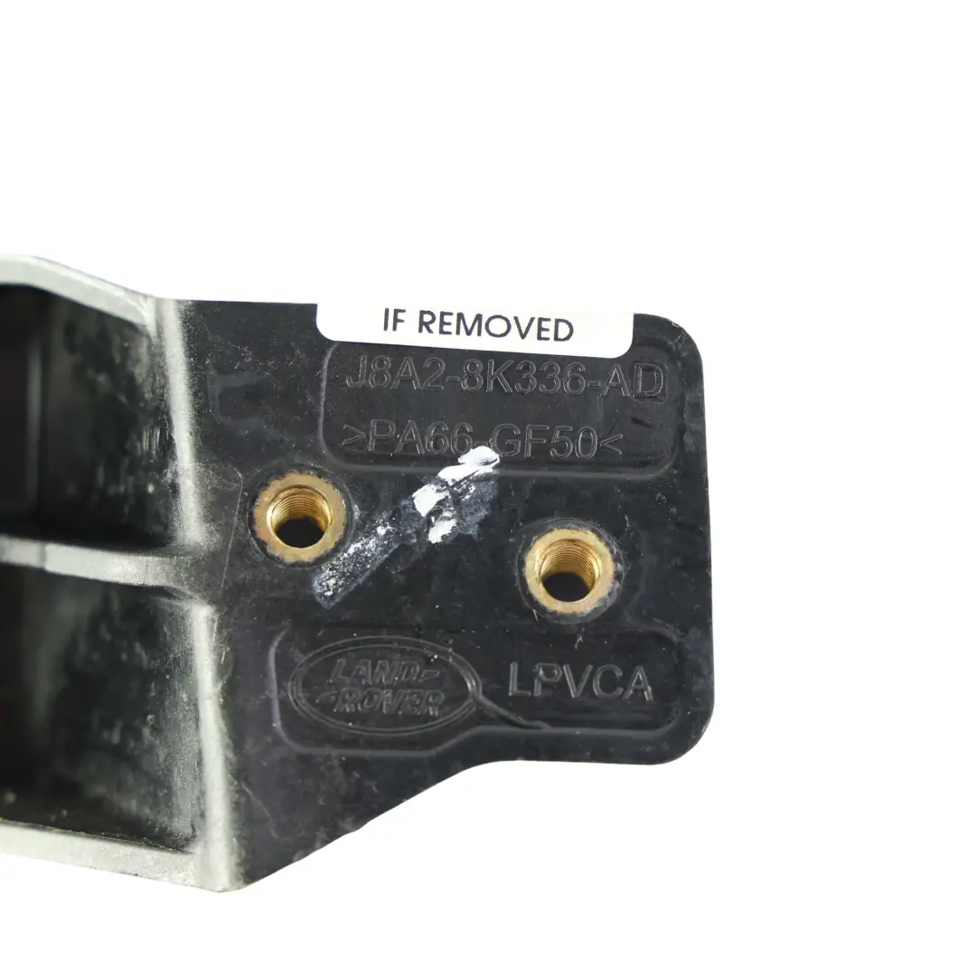 Soporte Montaje Radiador Izquierdo 2.0 para Land Rover Velar L560 con número de pieza J8A2-8K336-AD Land Rover Velar L560 Soporte Montaje Radiador Izquierdo 2.0 - SKU J8A2-8K336-AD - Número de pieza J8A2-8K336-AD