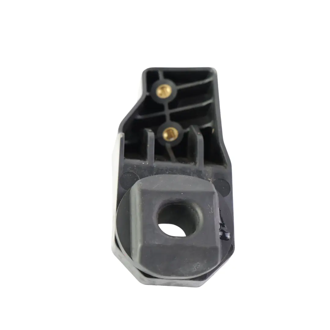 Soporte Montaje Radiador Izquierdo 2.0 para Land Rover Velar L560 con número de pieza J8A2-8K336-AD Land Rover Velar L560 Soporte Montaje Radiador Izquierdo 2.0 - SKU J8A2-8K336-AD - Número de pieza J8A2-8K336-AD