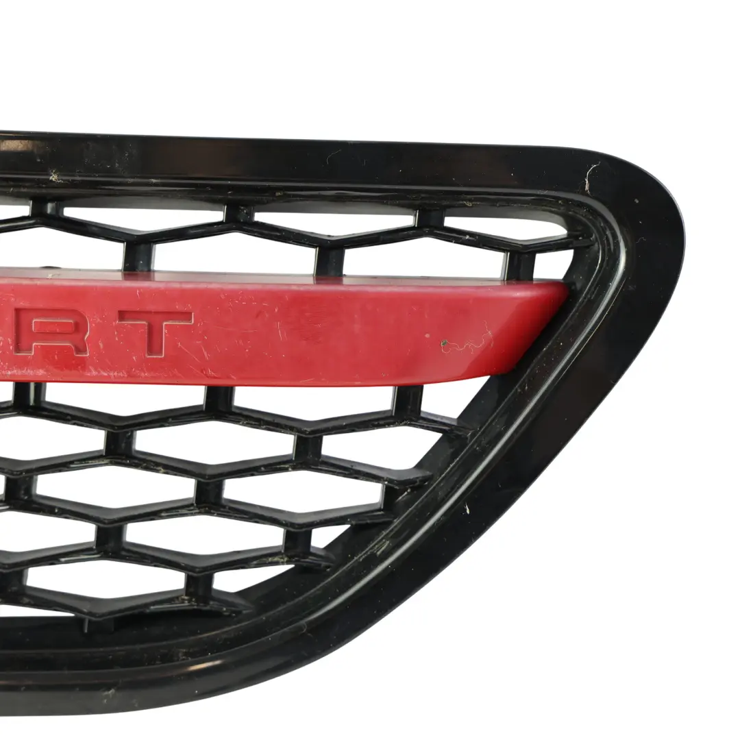 Kratka Wlotu Powietrza Błotnika Prawa do Range Rover Sport L320 o numerze JAK500220WWH Range Rover Sport L320 Kratka Wlotu Powietrza Błotnika Prawa - SKU JAK500220WWH - Numer Części JAK500220WWH