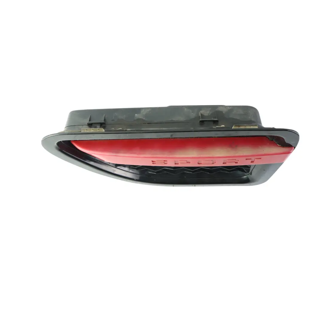 Kratka Wlotu Powietrza Błotnika Lewa do Range Rover Sport L320 o numerze JAK500230WWH Range Rover Sport L320 Kratka Wlotu Powietrza Błotnika Lewa - SKU JAK500230WWH - Numer Części JAK500230WWH