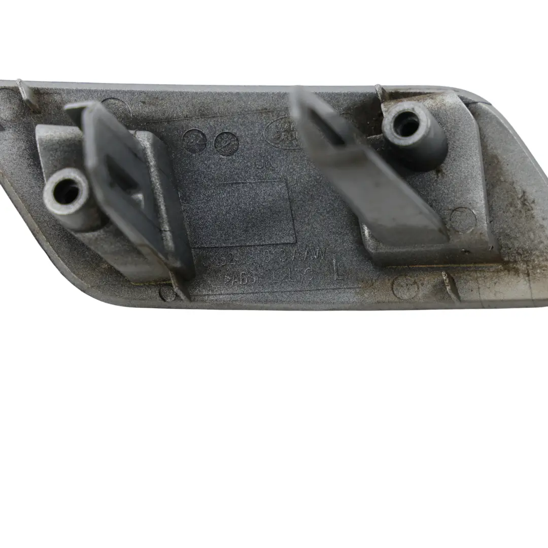 Zaślepka Spryskiwacza Zderzaka Lewa Hakuba Silver 2459 do Range Rover L494 o numerze JK62-13L019-AAW Range Rover L494 Zaślepka Spryskiwacza Zderzaka Lewa Hakuba Silver 2459 - SKU JK62-13L019-AAW-HSI - Numer Części JK62-13L019-AAW