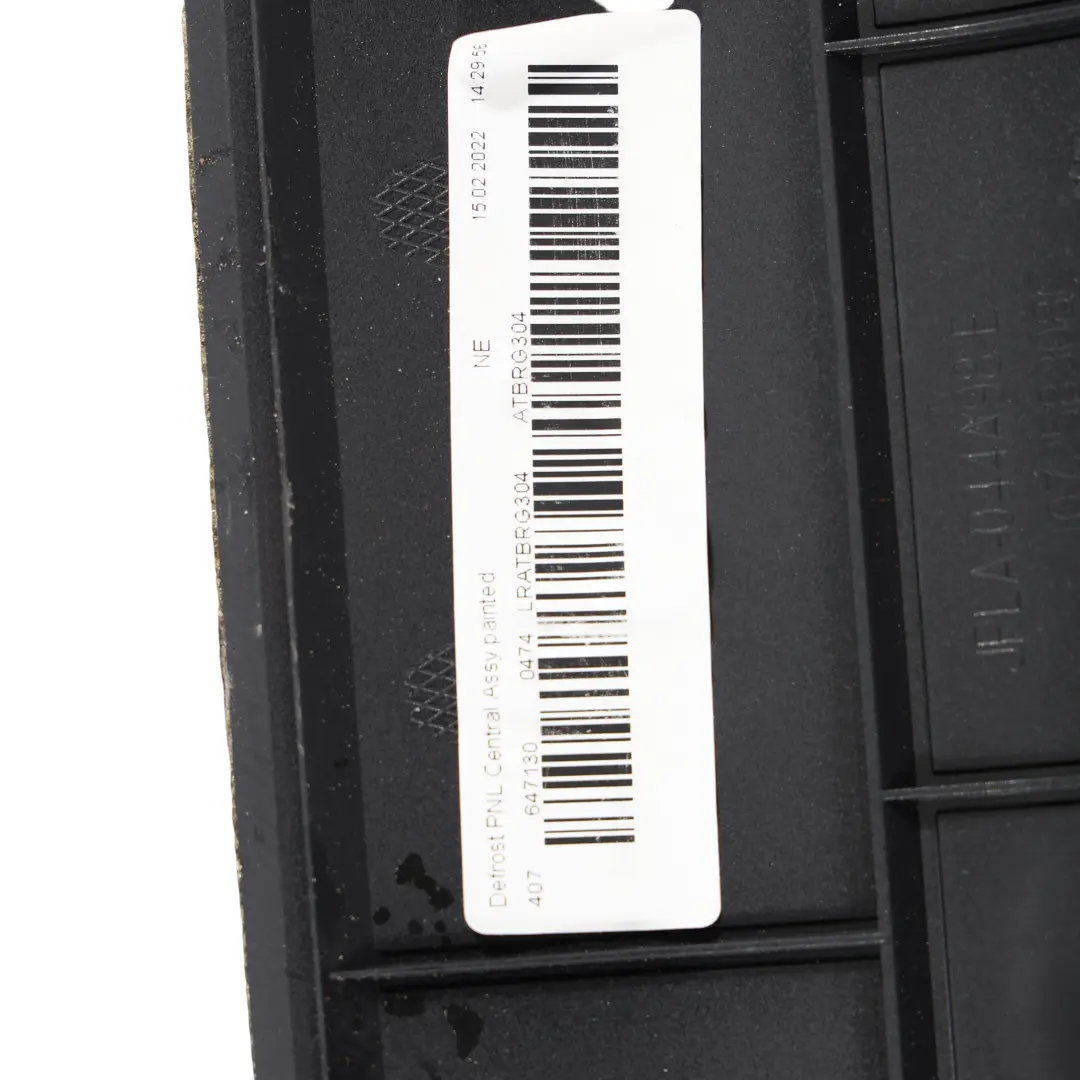 Range Rover Sport L494 Copertura Sbrinatore Cruscotto Nero - SKU JPLA-044A98-E - Numero di parte JPLA-044A98-E