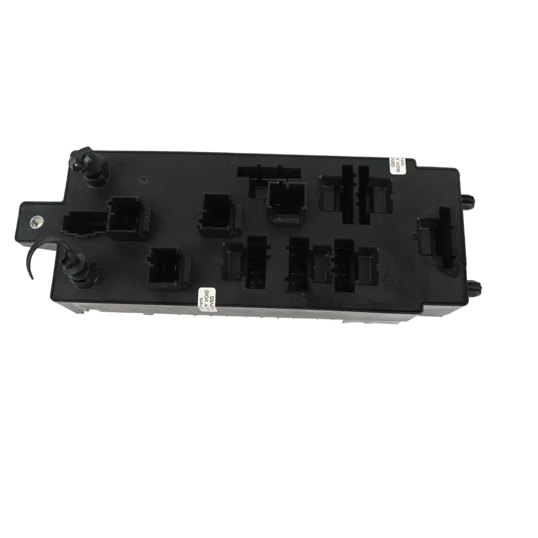 Caja Fusibles Relés para Range Rover Sport L494 con número de pieza JPLA-14A073-BB Range Rover Sport L494 Caja Fusibles Relés - SKU JPLA-14A073-BB - Número de pieza JPLA-14A073-BB