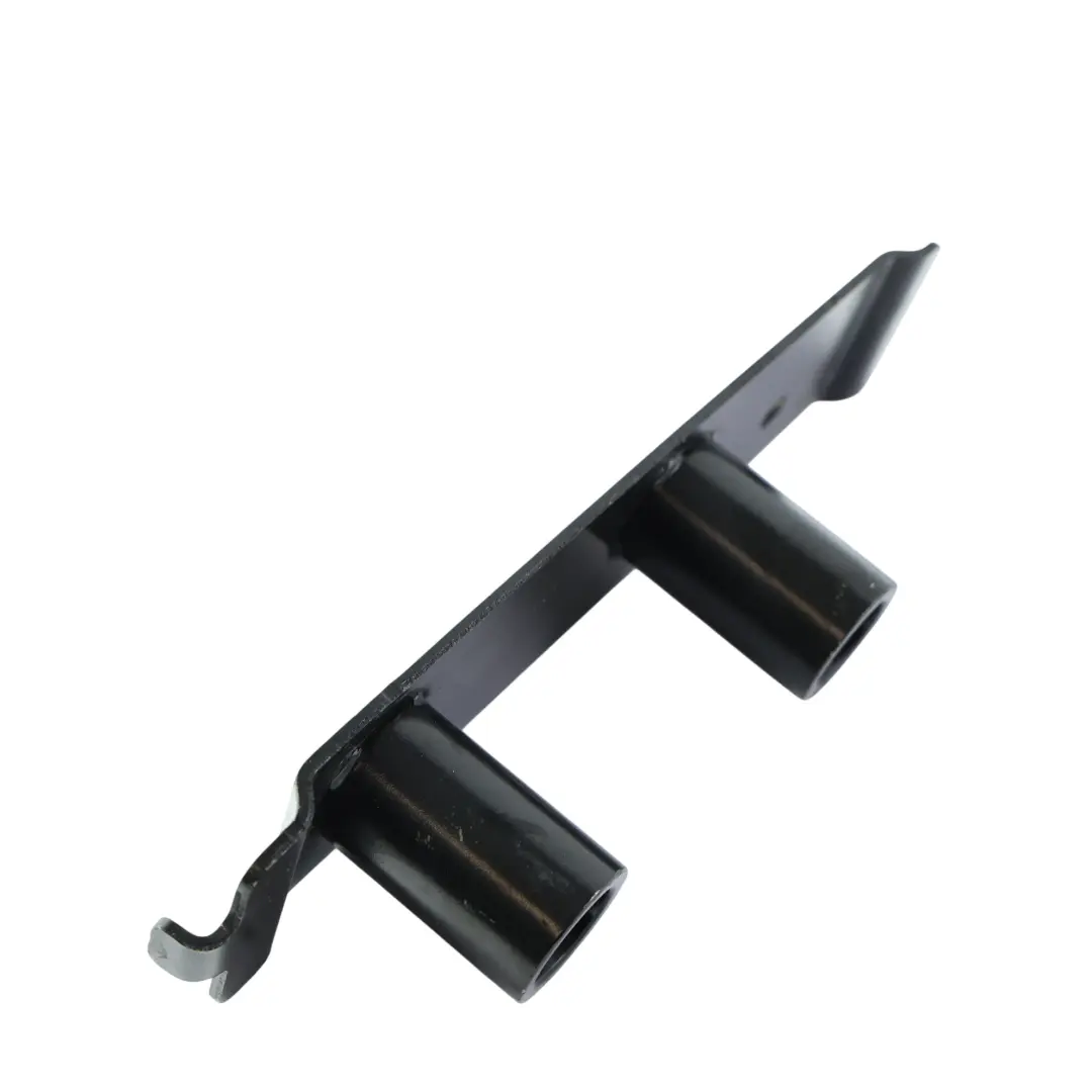 Range Rover Evoque L551 Supporto Cuscinetto Pianale Posteriore - SKU K8D2-101C24-AC - Numero di parte K8D2-101C24-AC