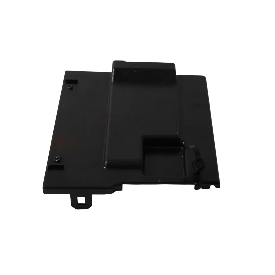 Range Rover Evoque L551 Couvercle Boîtier Batterie Avant Latéral - SKU K8D2-10757-A - Numéro de pièce K8D2-10757-A