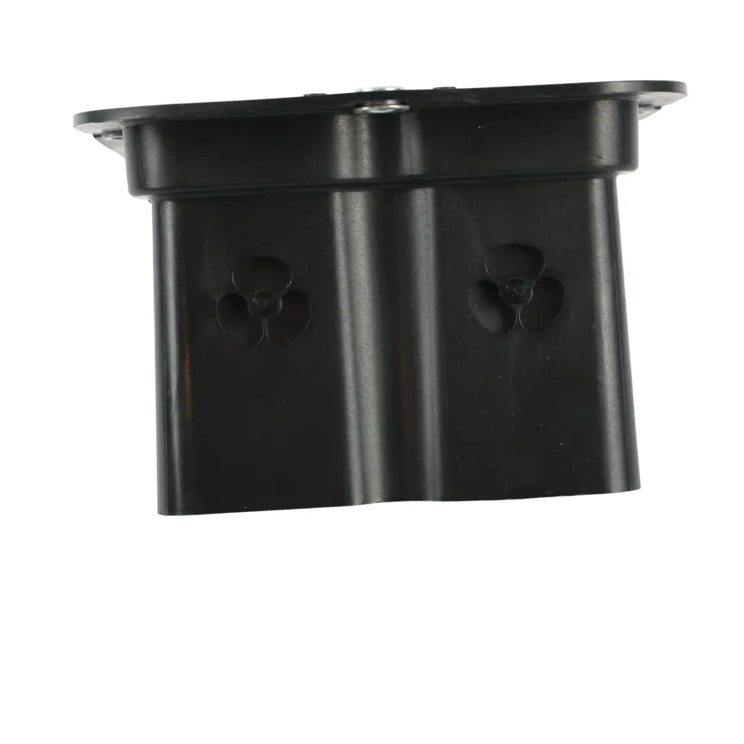 Conduit Refroidissement Couvercle Batterie pour Land Rover Evoque L551 à propos du numéro de pièce K8D2-10C826-ED Land Rover Evoque L551 Conduit Refroidissement Couvercle Batterie - SKU K8D2-10C826-ED - Numéro de pièce K8D2-10C826-ED