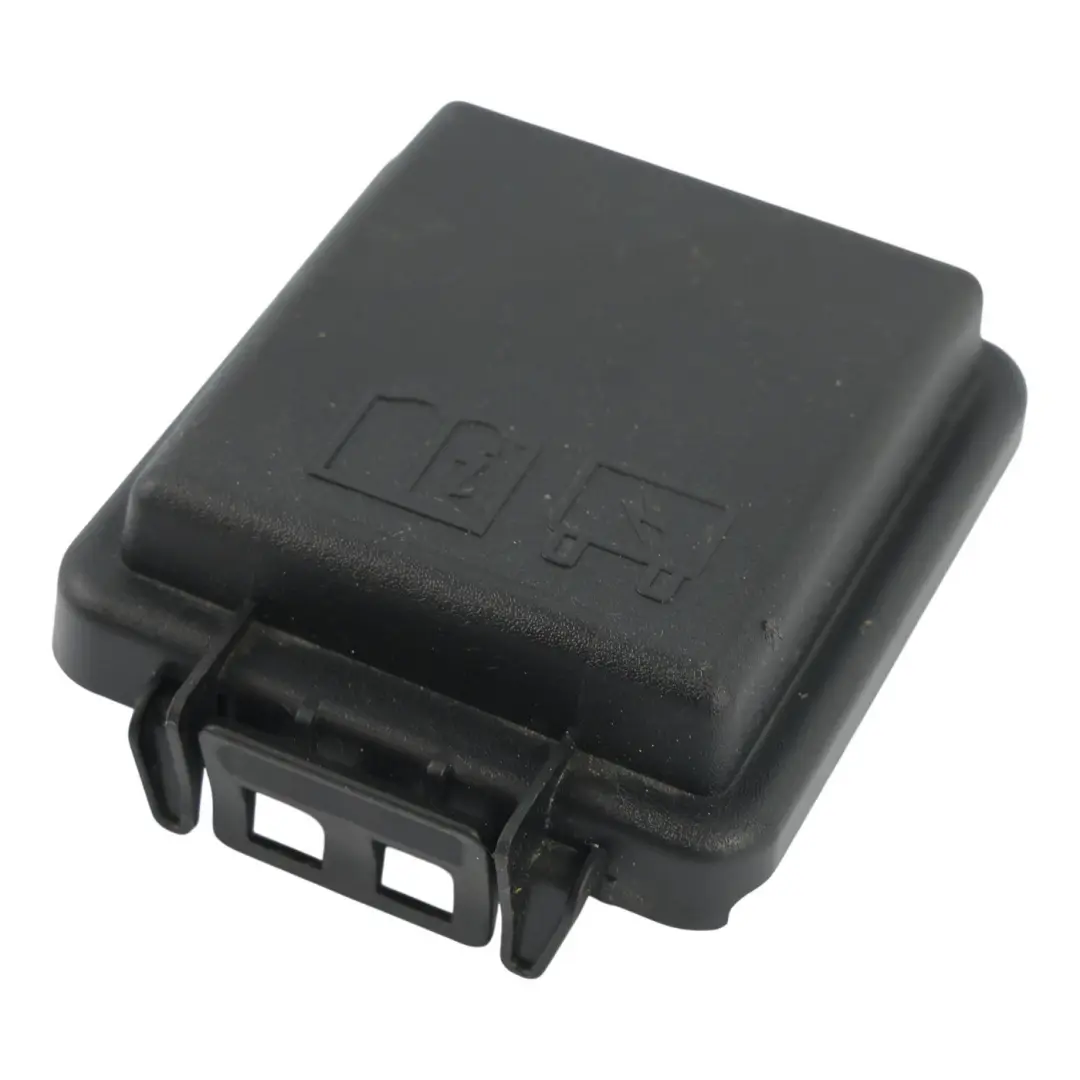 Pokrywa Skrzynki do Land Rover Range Rover Sport L320 o numerze K8D2-14A076-BC Land Rover Range Rover Sport L320 Pokrywa Skrzynki - SKU K8D2-14A076-BC - Numer Części K8D2-14A076-BC