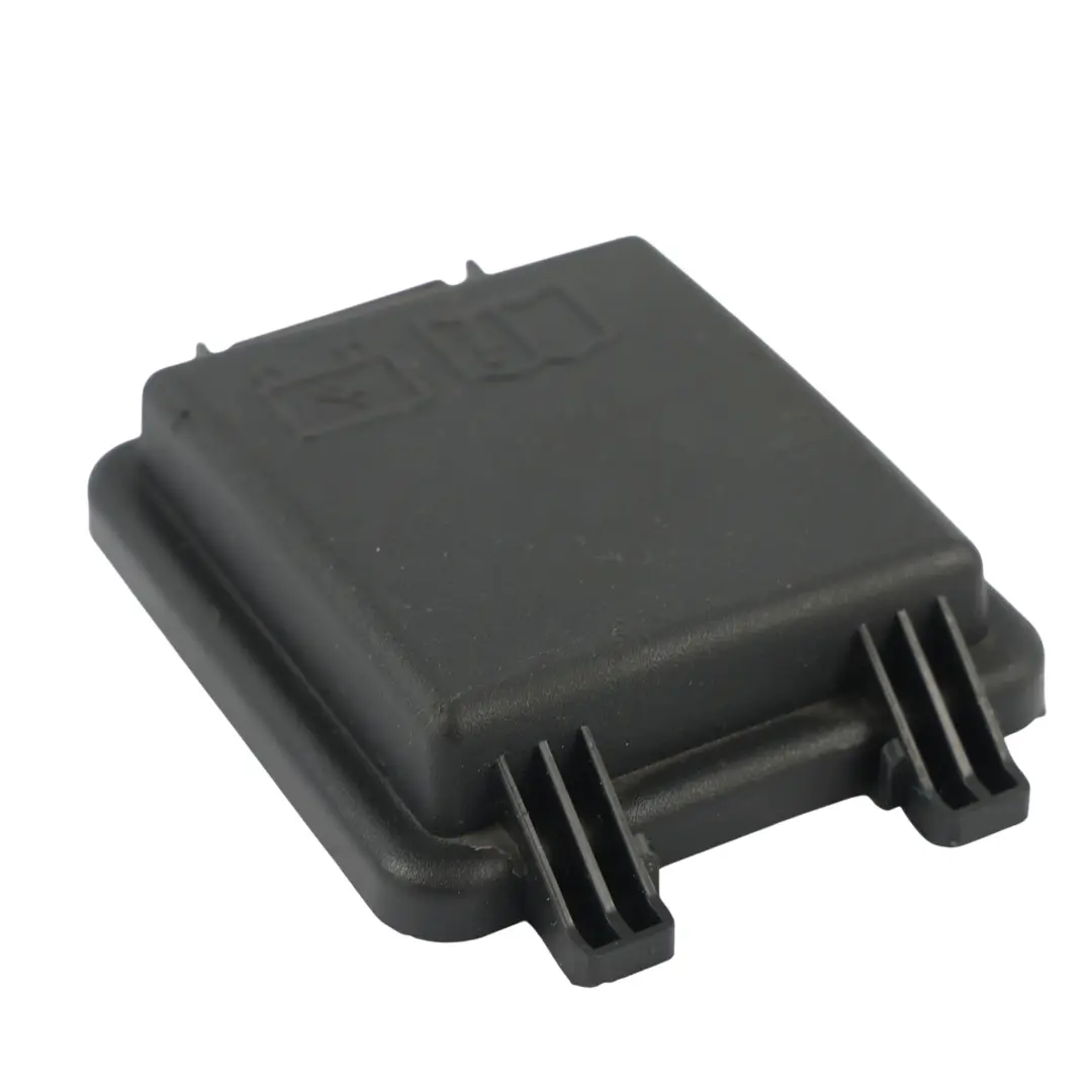 Tapa Caja Fusibles Relé para Land Rover Range Rover Sport L320 con número de pieza K8D2-14A076-BC Land Rover Range Rover Sport L320 Tapa Caja Fusibles Relé - SKU K8D2-14A076-BC - Número de pieza K8D2-14A076-BC