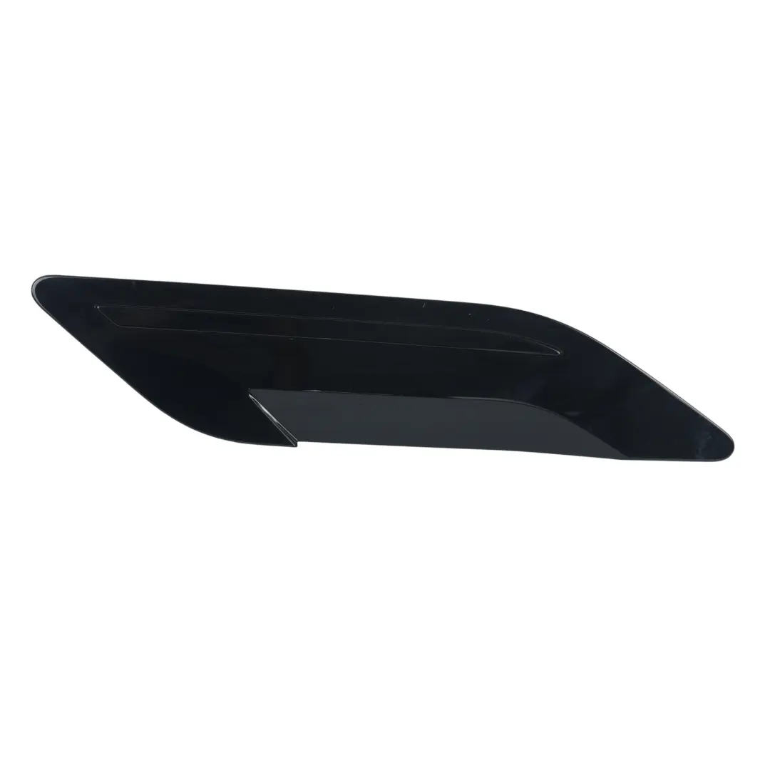 Range Rover Evoque L551 Grille Garniture Aile Avant Gauche - SKU K8D2-16C629-AB - Numéro de pièce K8D2-16C629-AB