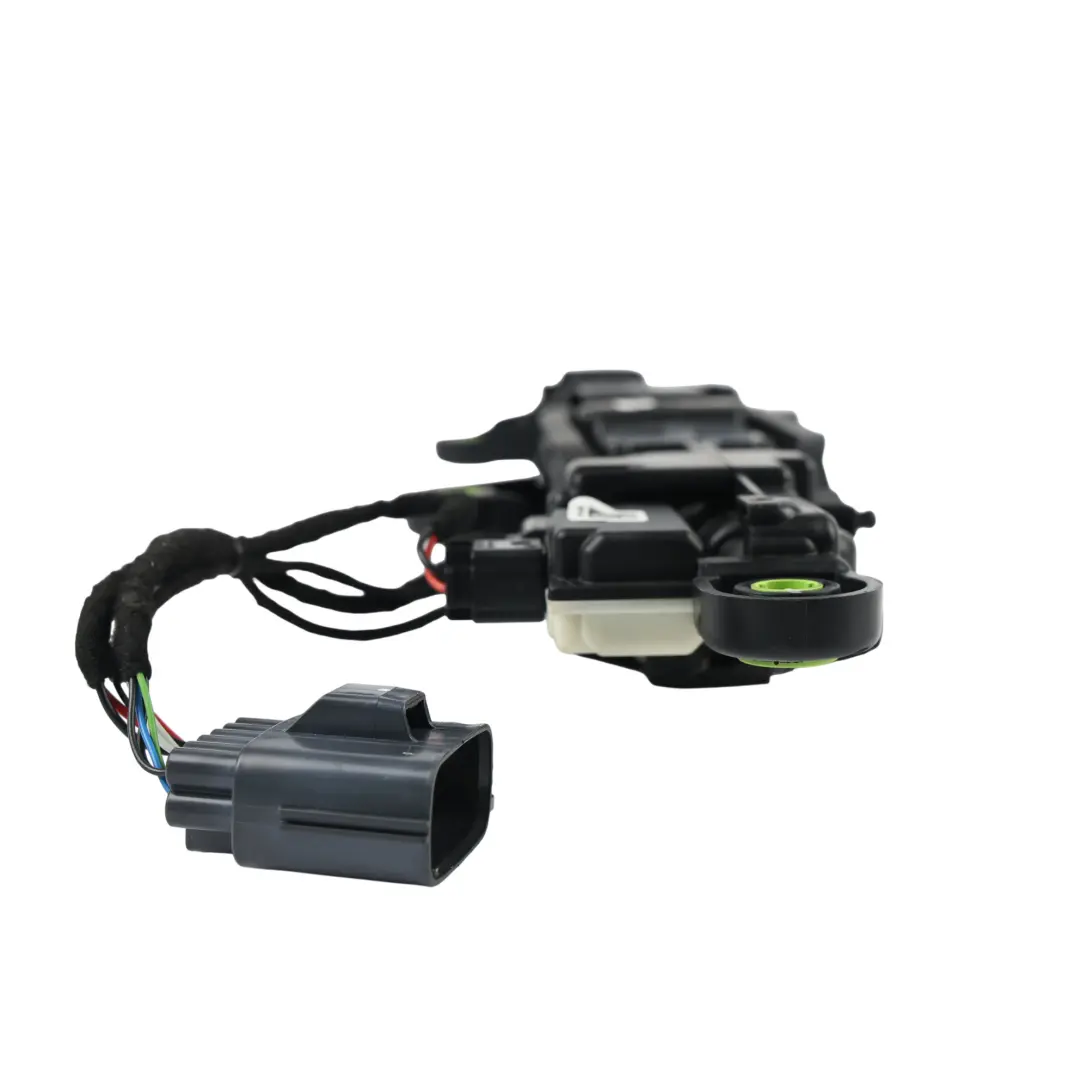 Range Rover Evoque L551 Exterior Door Handle Front Left N/S - SKU K8D2-22401-AG - Part number K8D2-22401-AG