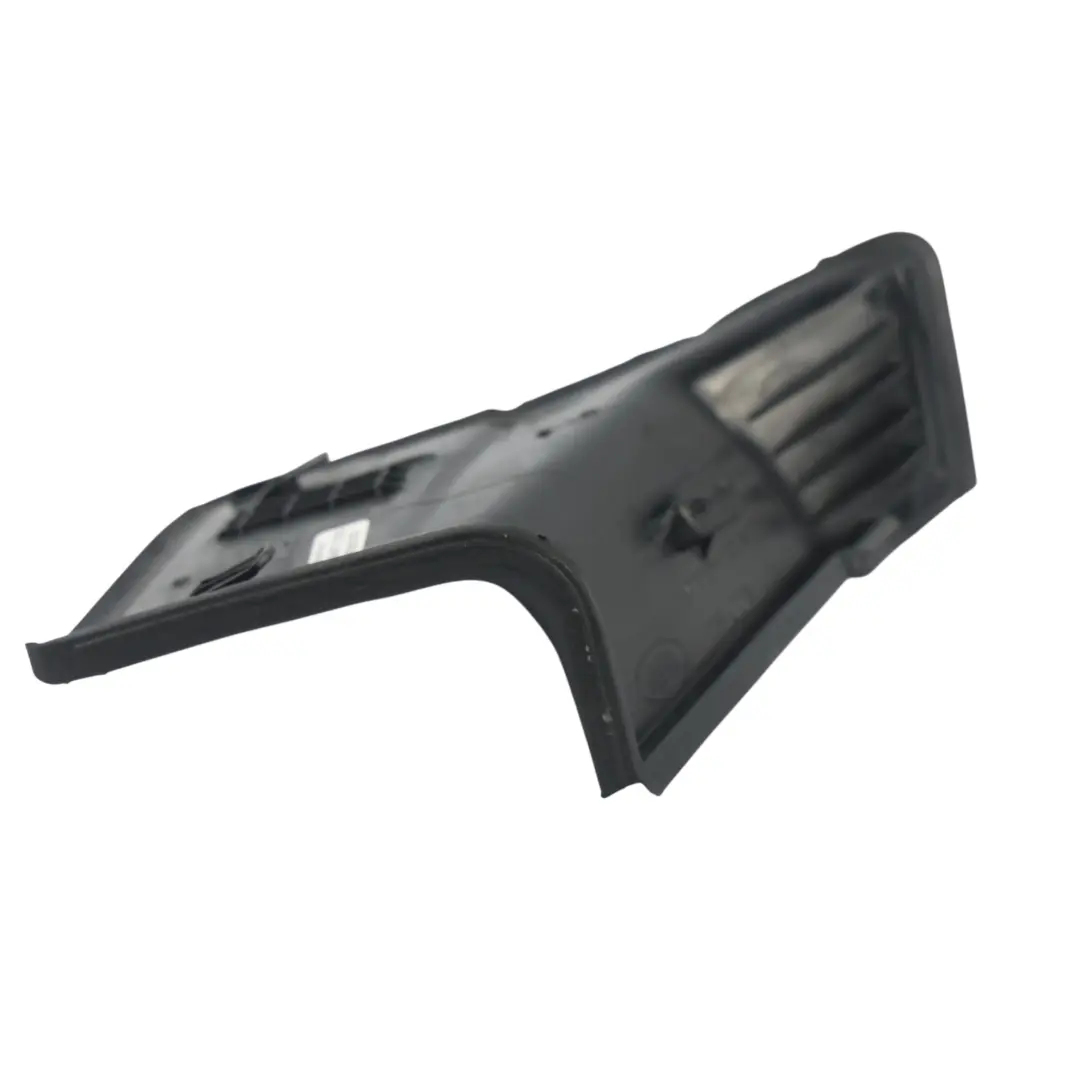 Range Rover Evoque L551 Copertura Trim Luce Posteriore Destra - SKU K8D2-28660-AC - Numero di parte K8D2-28660-AC