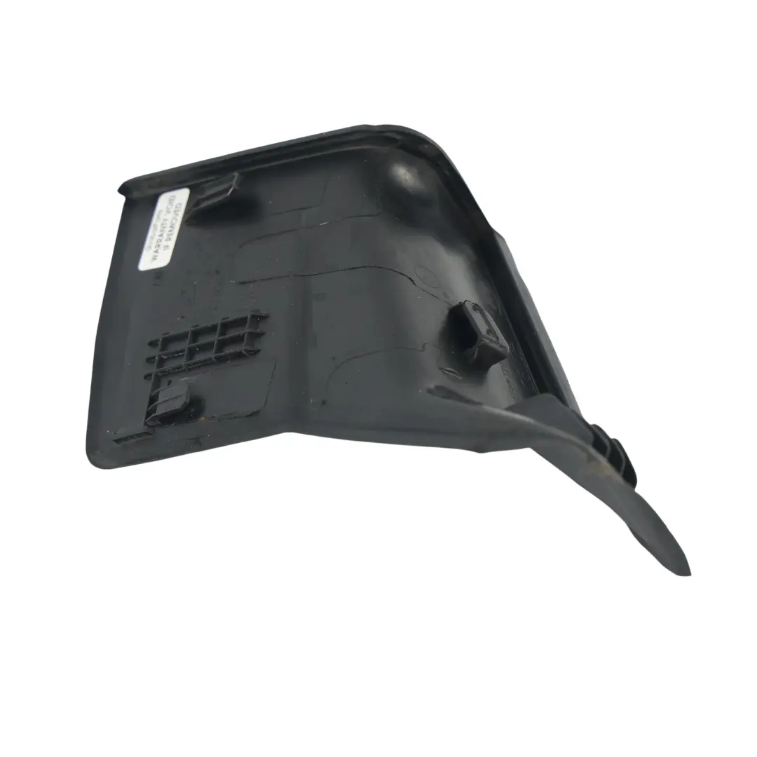Range Rover Evoque L551 Rear Tail Light Acces Trim Cover Left N/S - SKU K8D2-28661-AC - Part number K8D2-28661-AC
