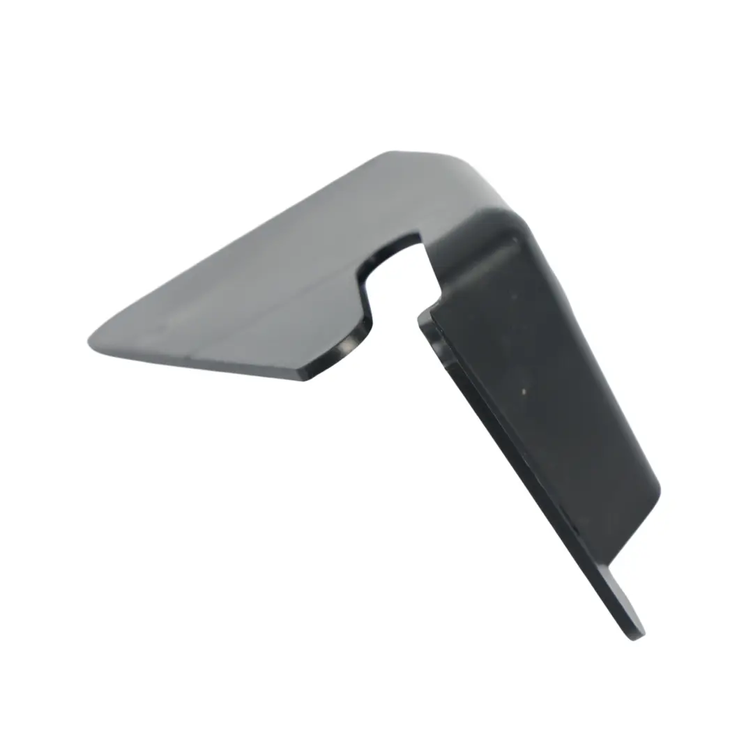 Fermo Portellone Copertura Trim per Range Rover Evoque L551 con numero di parte K8D2-402A52-AA Range Rover Evoque L551 Fermo Portellone Copertura Trim - SKU K8D2-402A52-AA - Numero di parte K8D2-402A52-AA