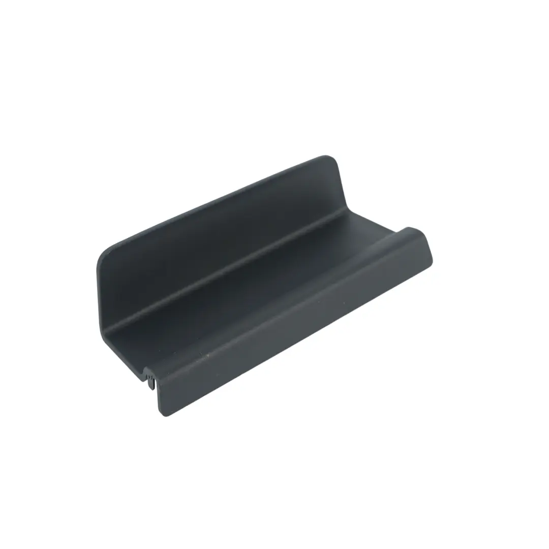Range Rover Evoque L551 Maniglia Portellone Copertura Destra - SKU K8D2-434A42-A - Numero di parte K8D2-434A42-A