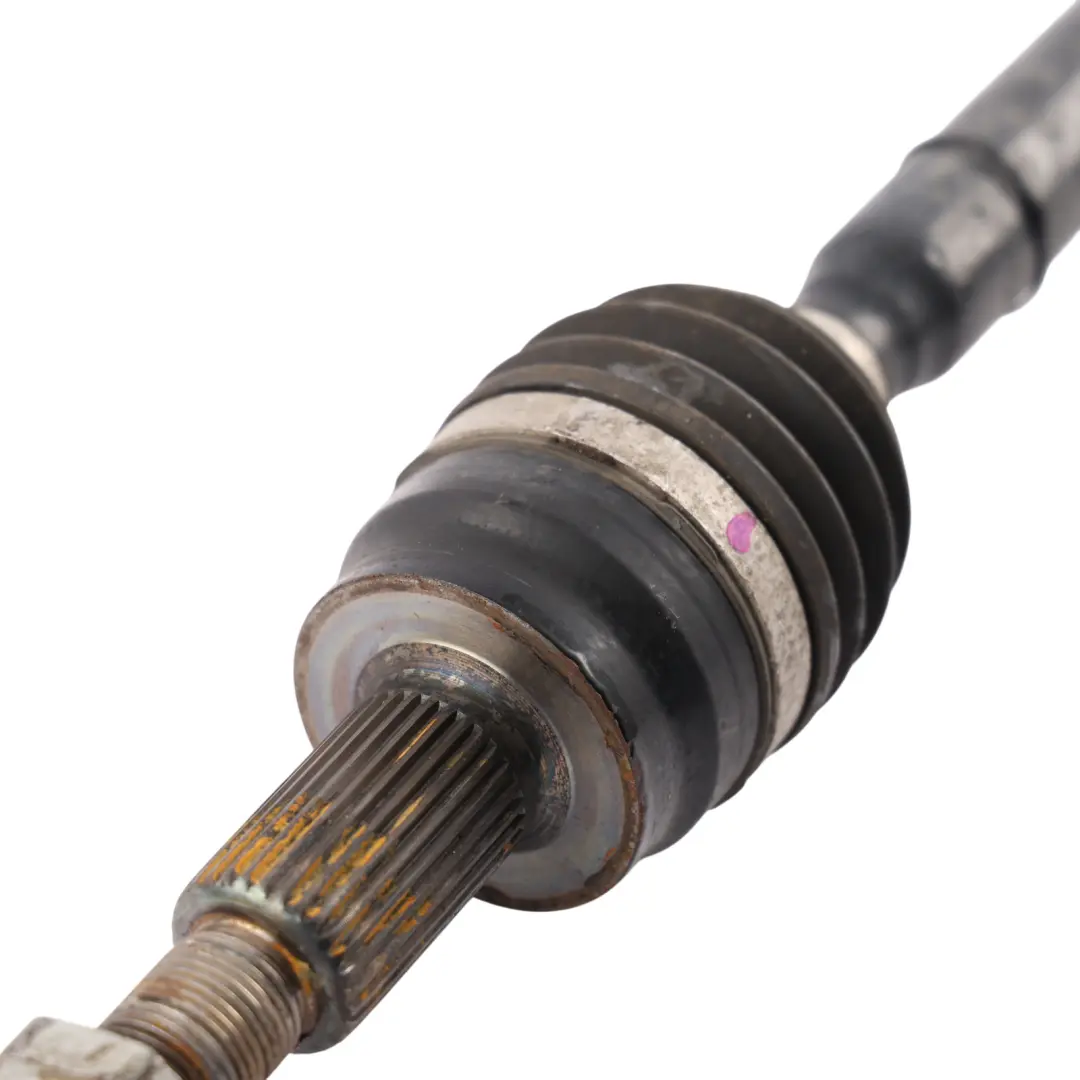 Driveshaft Drive Shaft Right O/S to Range Rover Evoque L551 Rear with Part number K8D2-4K138-AE Range Rover Evoque L551 Rear Driveshaft Drive Shaft Right O/S - SKU K8D2-4K138-AE - Part number K8D2-4K138-AE
