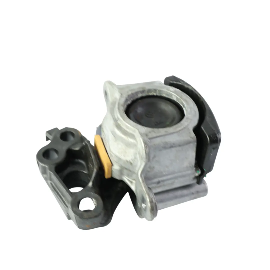 Supporto Cuscinetto Cambio 2.0 Hybrid per Range Rover Evoque L551 con numero di parte K8D2-7M121-BB Range Rover Evoque L551 Supporto Cuscinetto Cambio 2.0 Hybrid - SKU K8D2-7M121-BB - Numero di parte K8D2-7M121-BB