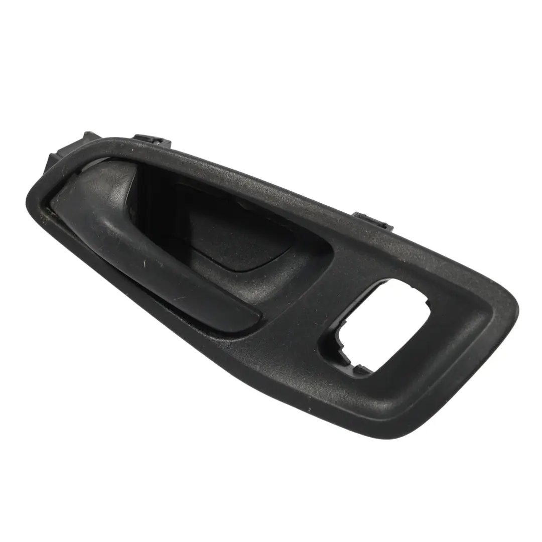MK8 Manija Puerta Interior Delantera Izquierda para Ford Transit con número de pieza KK31-V22601-AA Ford Transit MK8 Manija Puerta Interior Delantera Izquierda - SKU KK31-V22601-AA - Número de pieza KK31-V22601-AA