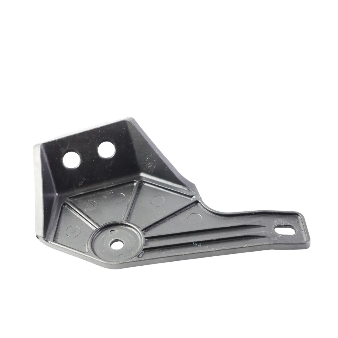 Soporte Bracket Bomba Agua LR134992 KPLA8B553AC para Range Rover Sport L494 con número de pieza KPLA-8B553-AC Range Rover Sport L494 Soporte Bracket Bomba Agua LR134992 KPLA8B553AC - SKU KPLA-8B553-AC - Número de pieza KPLA-8B553-AC