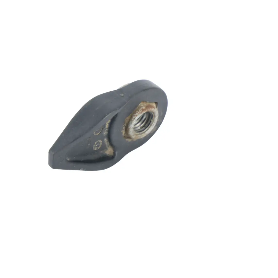 Land Rover Evoque L551 L560 Range Rover Tornillo Tuerca - SKU L8D2-486940-AB - Número de pieza L8D2-486940-AB