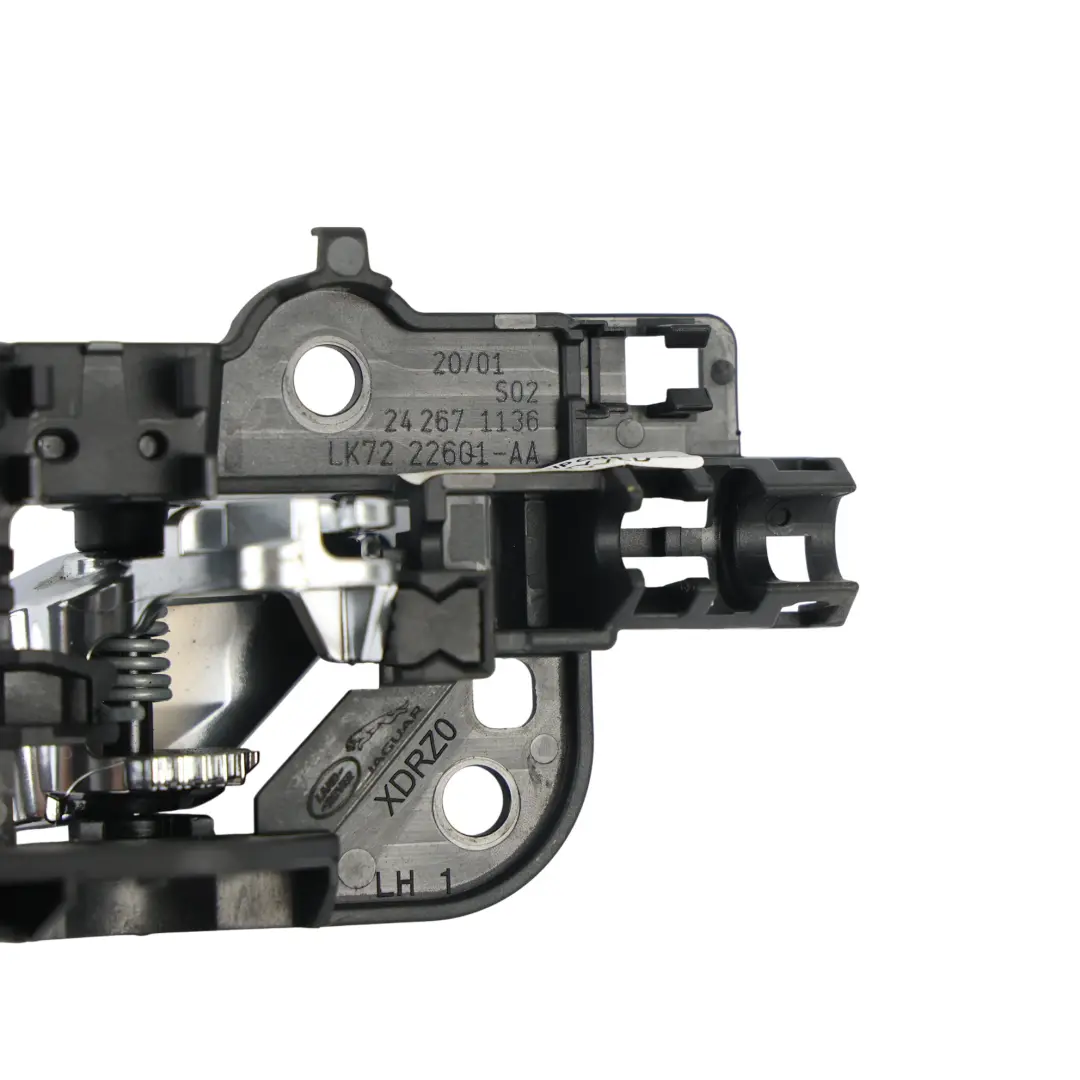 Land Rover Manija Puerta Interior Delantera Trasera Izquierda - SKU LK72-22601-AA - Número de pieza LK72-22601-AA