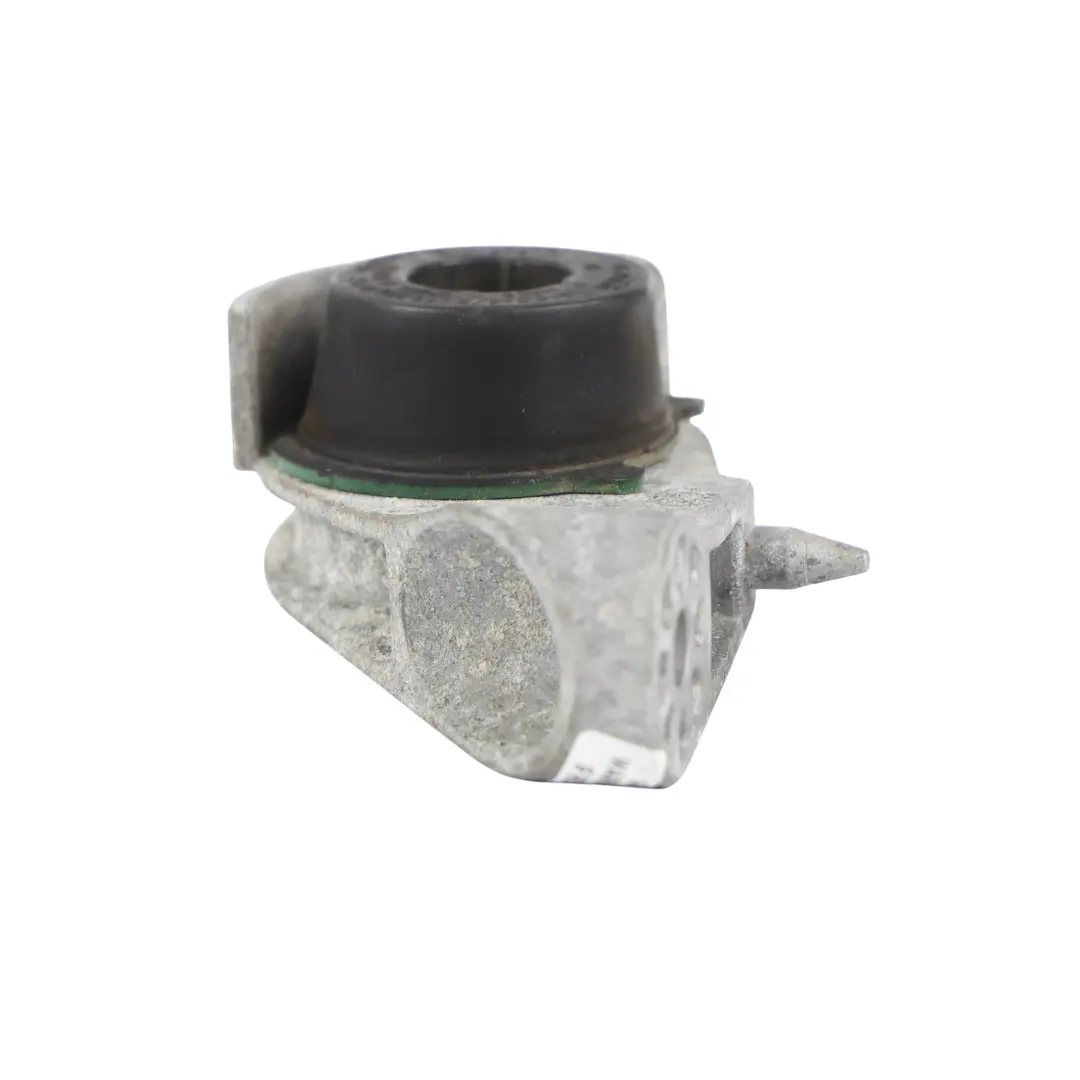 Supporto Staffa Scarico 3.0 Diesel per Range Rover Sport L494 con numero di parte LPLA-5G298-BB Range Rover Sport L494 Supporto Staffa Scarico 3.0 Diesel - SKU LPLA-5G298-BB - Numero di parte LPLA-5G298-BB