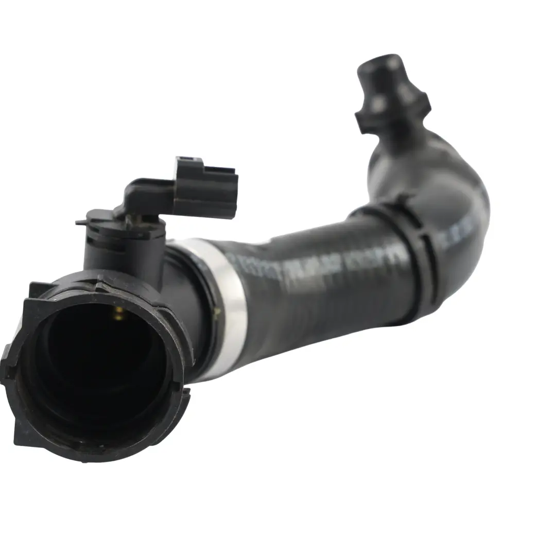 Range Rover Sport L494 Tubo Radiatore Sinistro 3.0 Diesel - SKU LPLA-8286-AA - Numero di parte LPLA-8286-AA