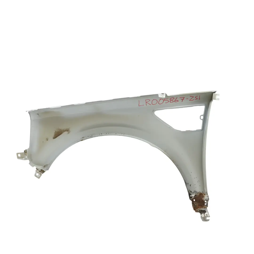 Błotnik Przedni Prawy Zermatt Silver 798 do Land Rover Freelander 2 L359 o numerze LR005867 Land Rover Freelander 2 L359 Błotnik Przedni Prawy Zermatt Silver 798 - SKU LR005867-ZSI - Numer Części LR005867