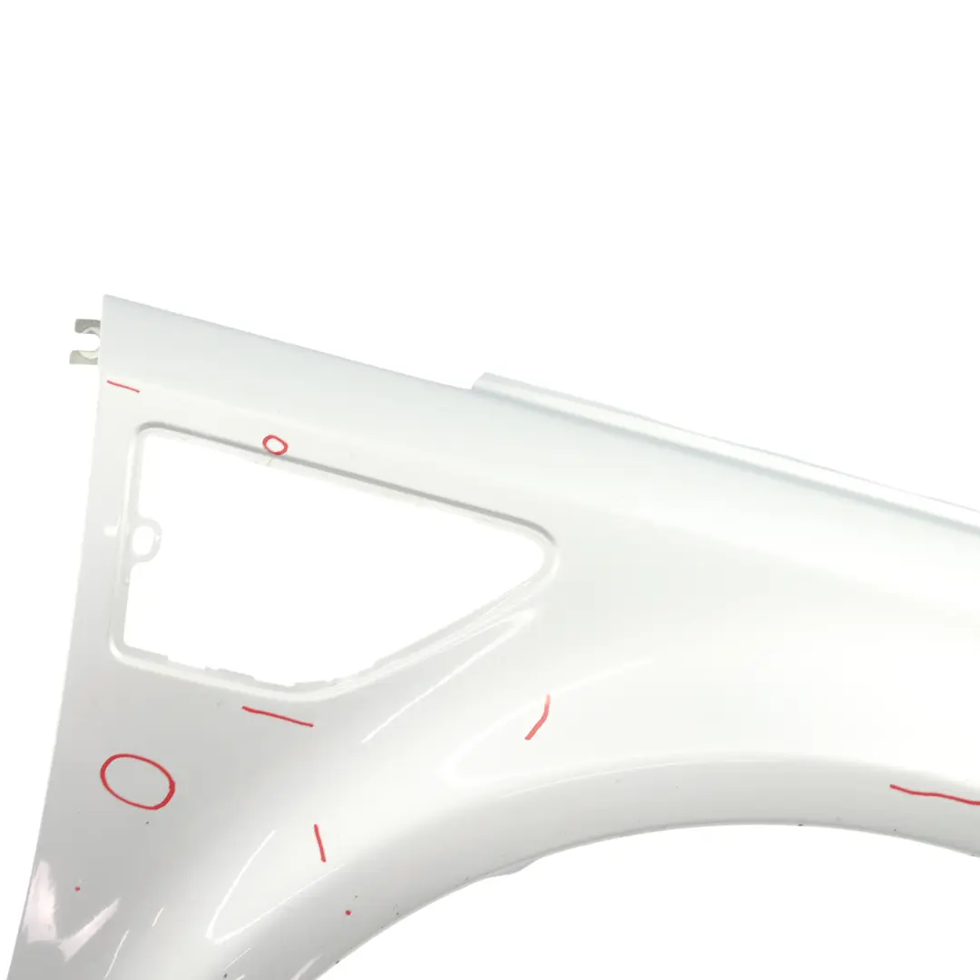 Land Rover Freelander 2 L359 Guardabarros Delantero Derecho Zermatt Plata 798 - SKU LR005867-ZSI - Número de pieza LR005867