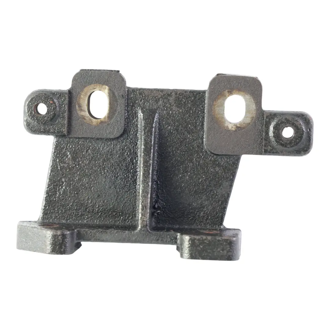 Land Rover L405 Soporte Montaje Tubo Escape AH40-5K229-EB - SKU LR022753 - Número de pieza LR022753