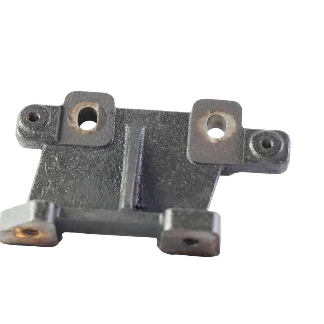 Exhaust Pipe Hose Mount Bracket Carrier Holder AH40-5K229-EB to Land Rover L405 with Part number LR022753 Land Rover L405 Exhaust Pipe Hose Mount Bracket Carrier Holder AH40-5K229-EB - SKU LR022753 - Part number LR022753