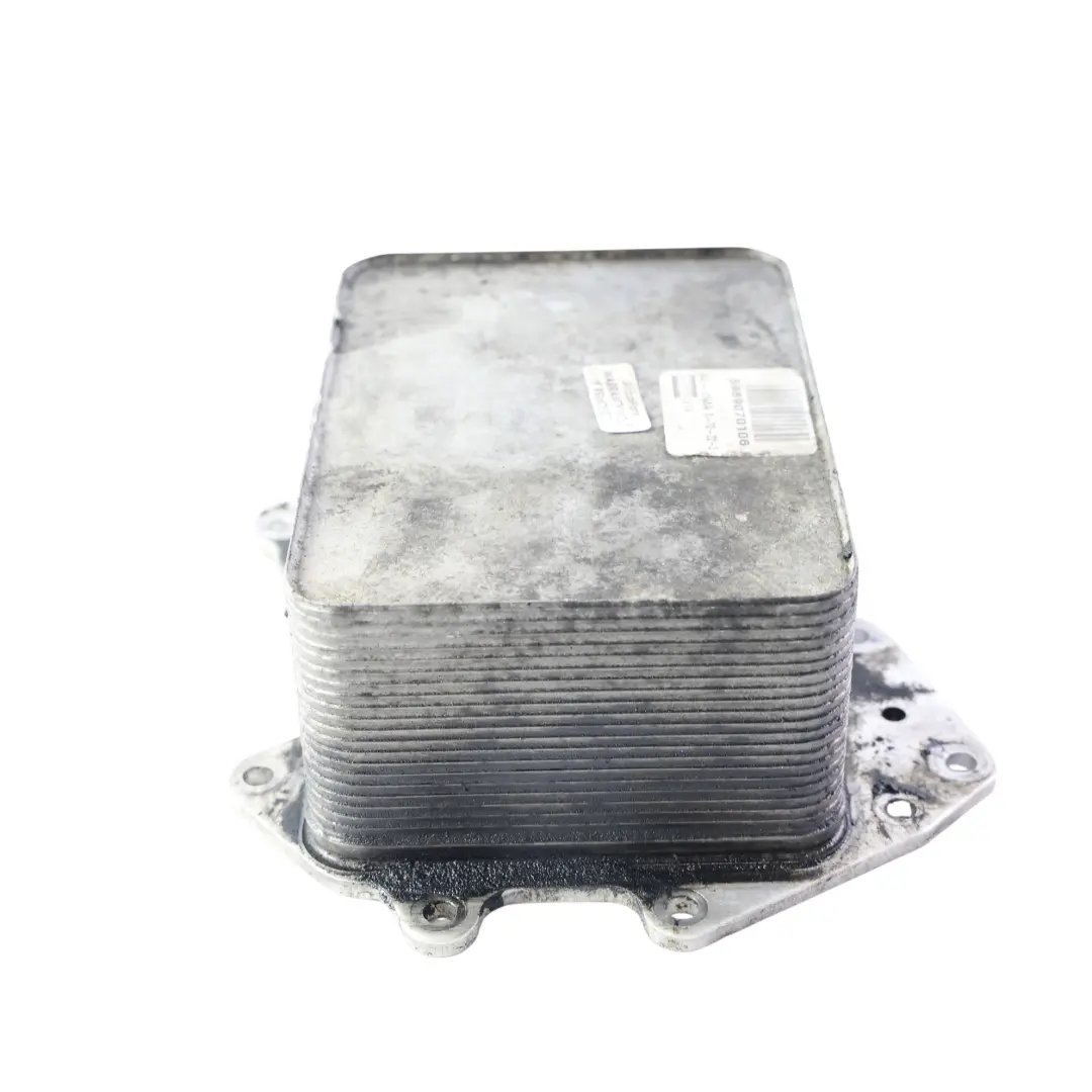 Radiatore Olio 4.4 TDV8 Diesel per Range Rover L322 L405 Sport con numero di parte LR022895 Range Rover L322 L405 Sport Radiatore Olio 4.4 TDV8 Diesel - SKU LR022895-1 - Numero di parte LR022895