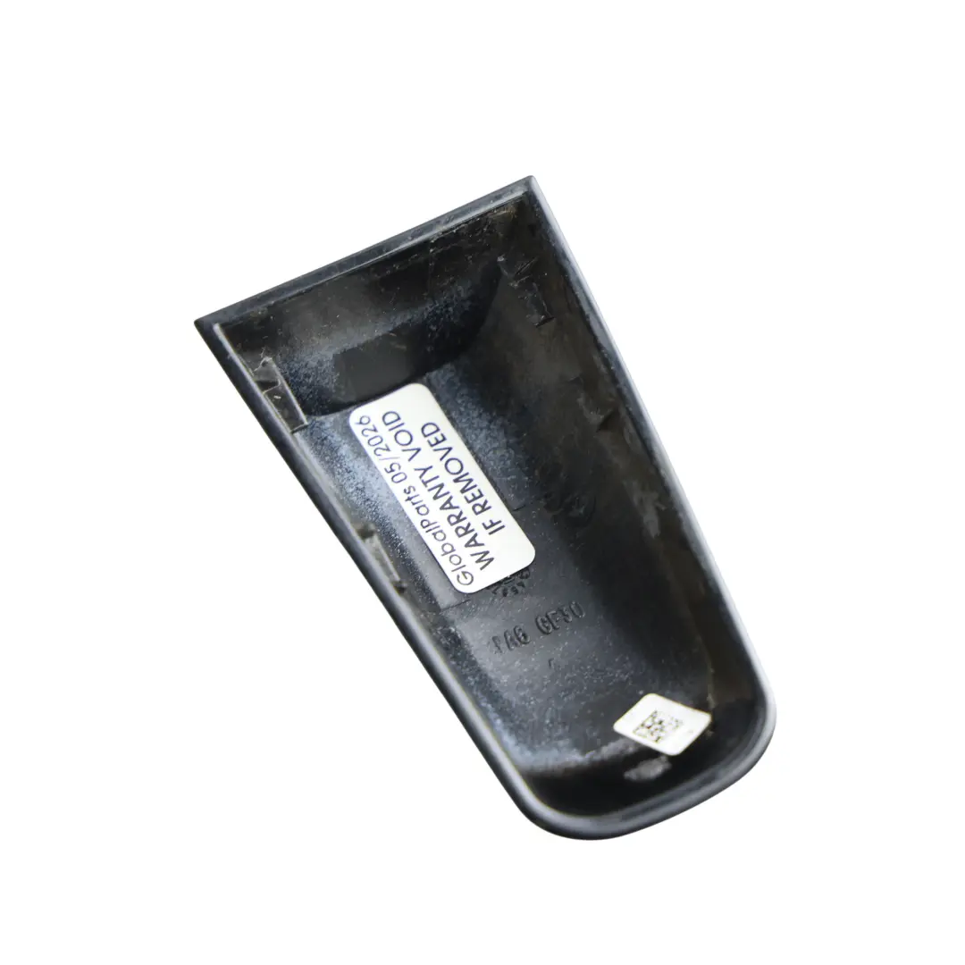 Door Handle Cap Front Rear Santorini Black - 820 to Range Rover Sport L494 with Part number LR025406 Range Rover Sport L494 Door Handle Cap Front Rear Santorini Black - 820 - SKU LR025406-SAB - Part number LR025406