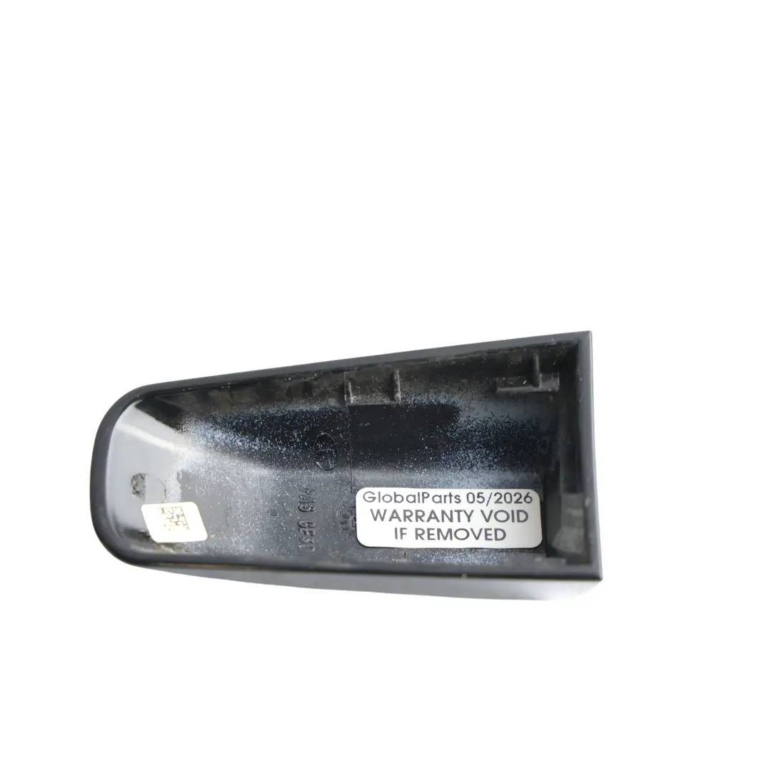 Copri Maniglia Ant Post Nero Santorini 820 per Range Rover Sport L494 con numero di parte LR025406 Range Rover Sport L494 Copri Maniglia Ant Post Nero Santorini 820 - SKU LR025406-SAB - Numero di parte LR025406