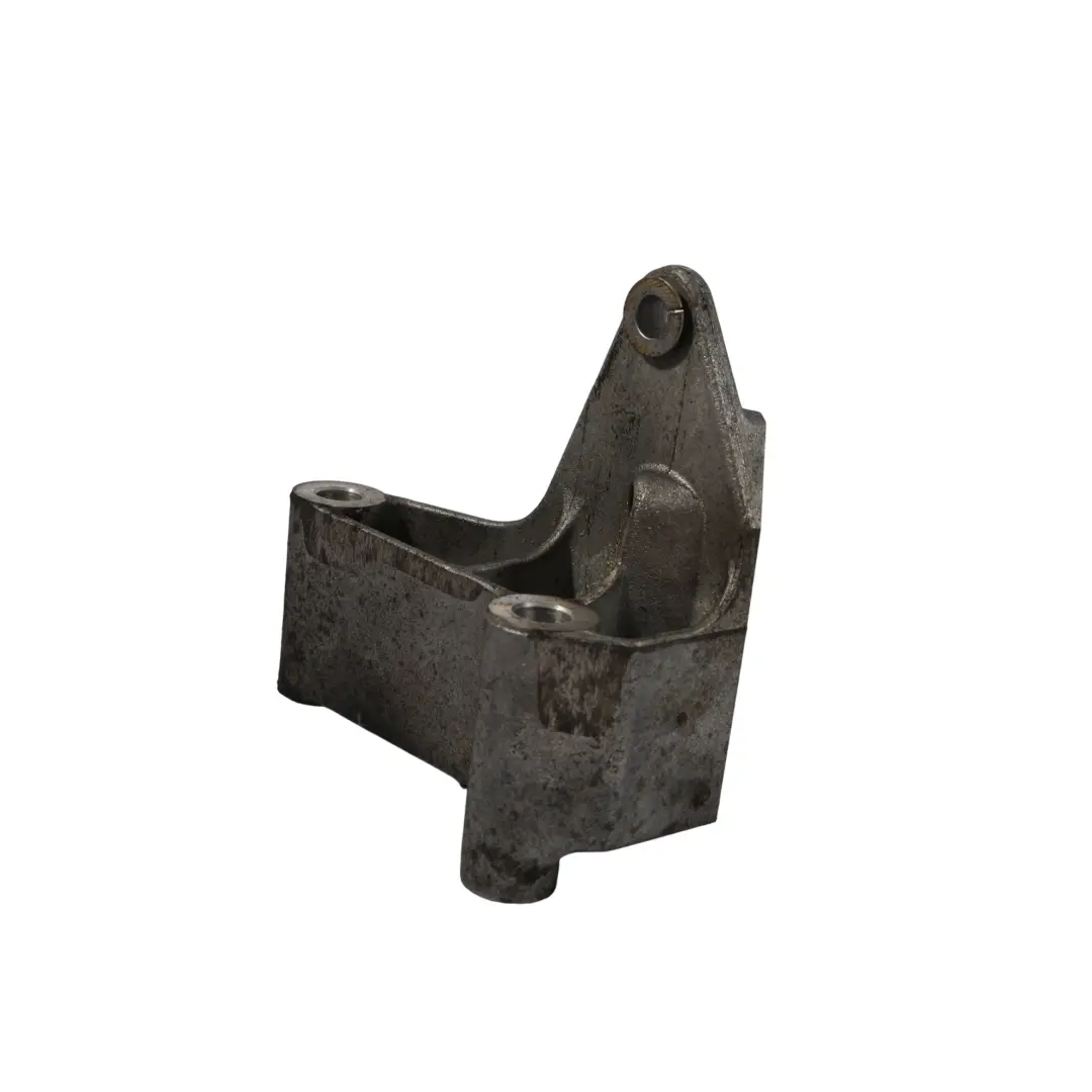 Support Fixation Alternateur Générateur BH42-10239-BA pour Land Rover Vogue L322 à propos du numéro de pièce LR025823 Land Rover Vogue L322 Support Fixation Alternateur Générateur BH42-10239-BA - SKU LR025823 - Numéro de pièce LR025823