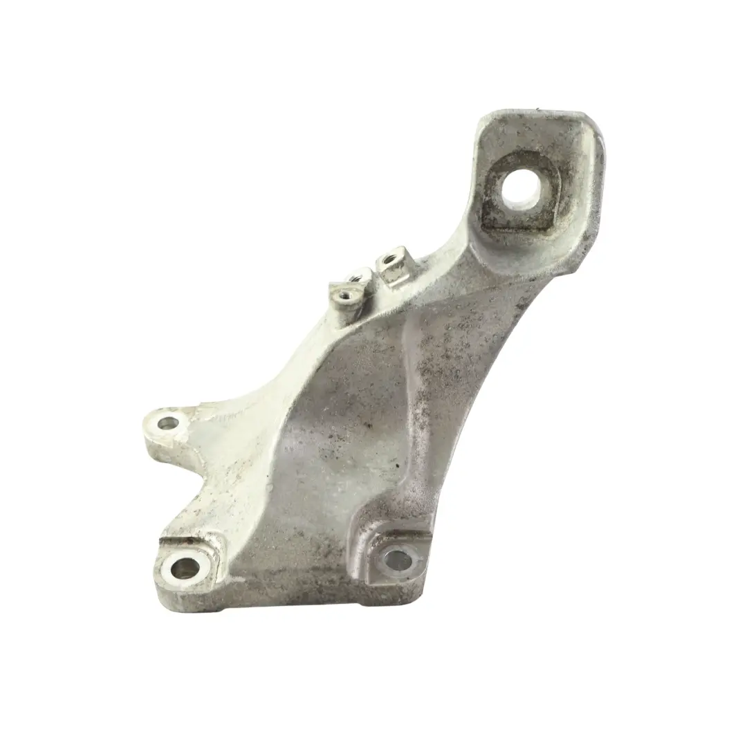 Range Rover L405 Support De Fixation Moteur Droit 4.4 SDV8 CPLA-6037-DC - SKU LR033182 - Numéro de pièce LR033182