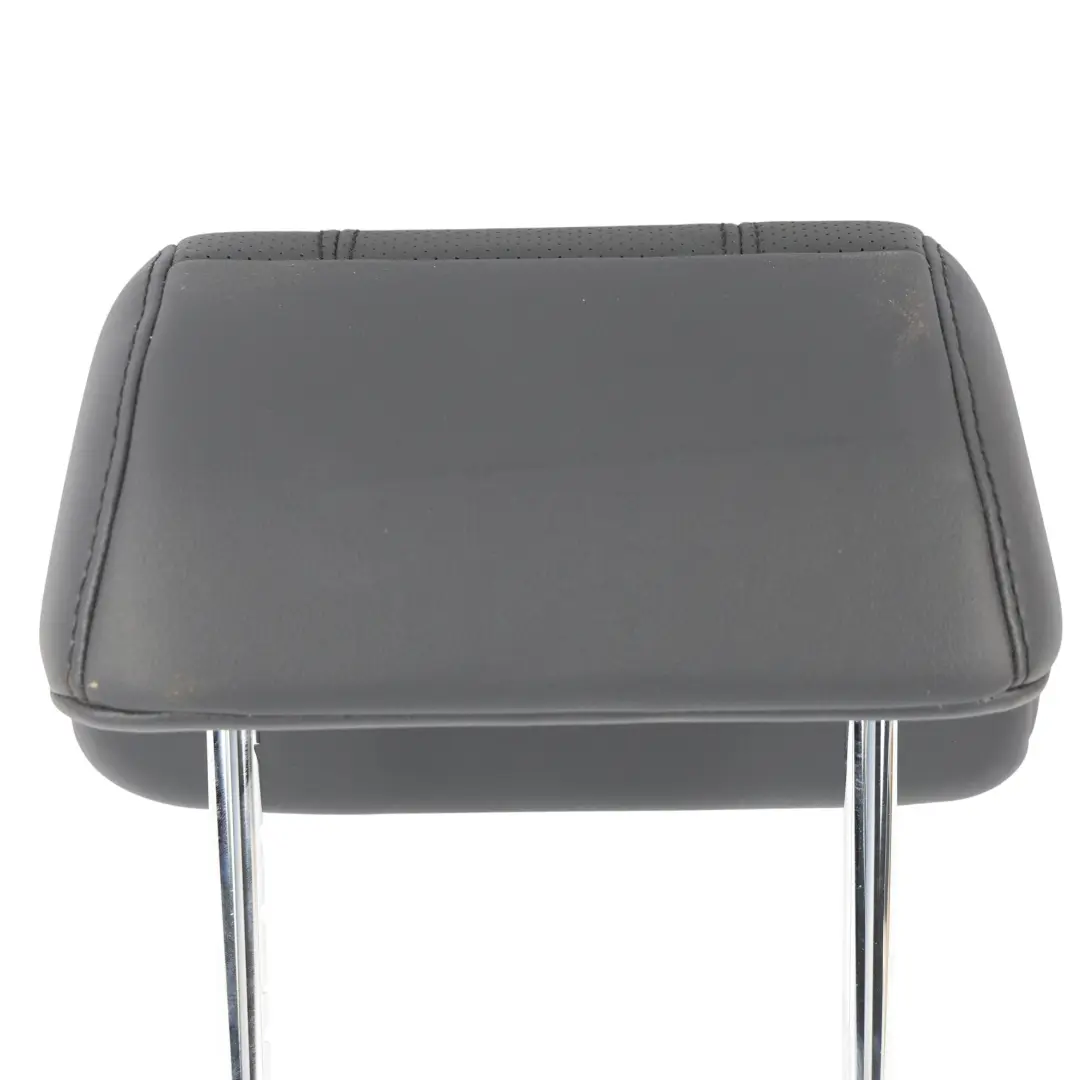 Headrest Rear Left Right N/O/S Black Leather DK62-501A02-DA to Range Rover L494 with Part number LR042677 Range Rover L494 Headrest Rear Left Right N/O/S Black Leather DK62-501A02-DA - SKU LR042677 - Part number LR042677