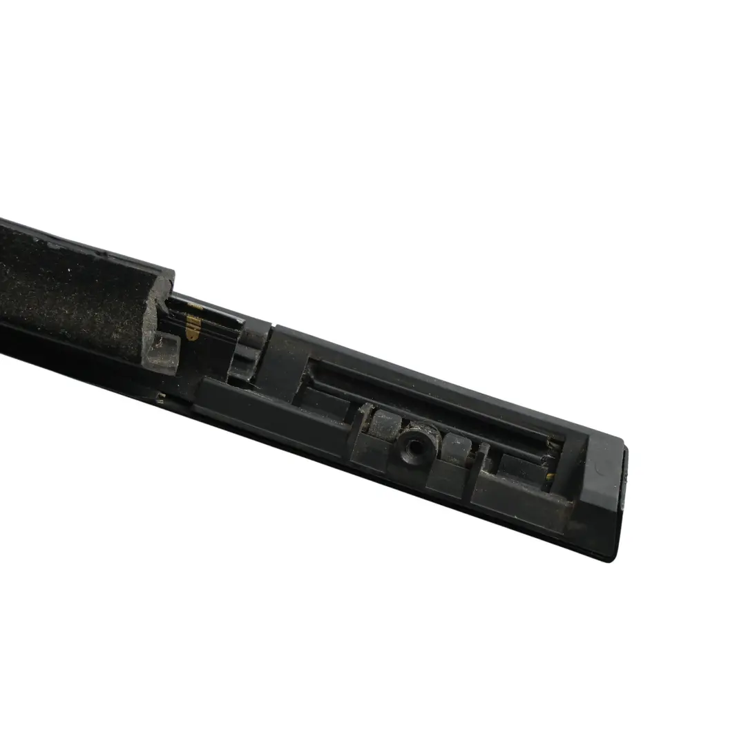 Range Rover Sport L494 Door Window Trim Seal Front Left N/S DK62-21453-AA - SKU LR043751 - Part number LR043751