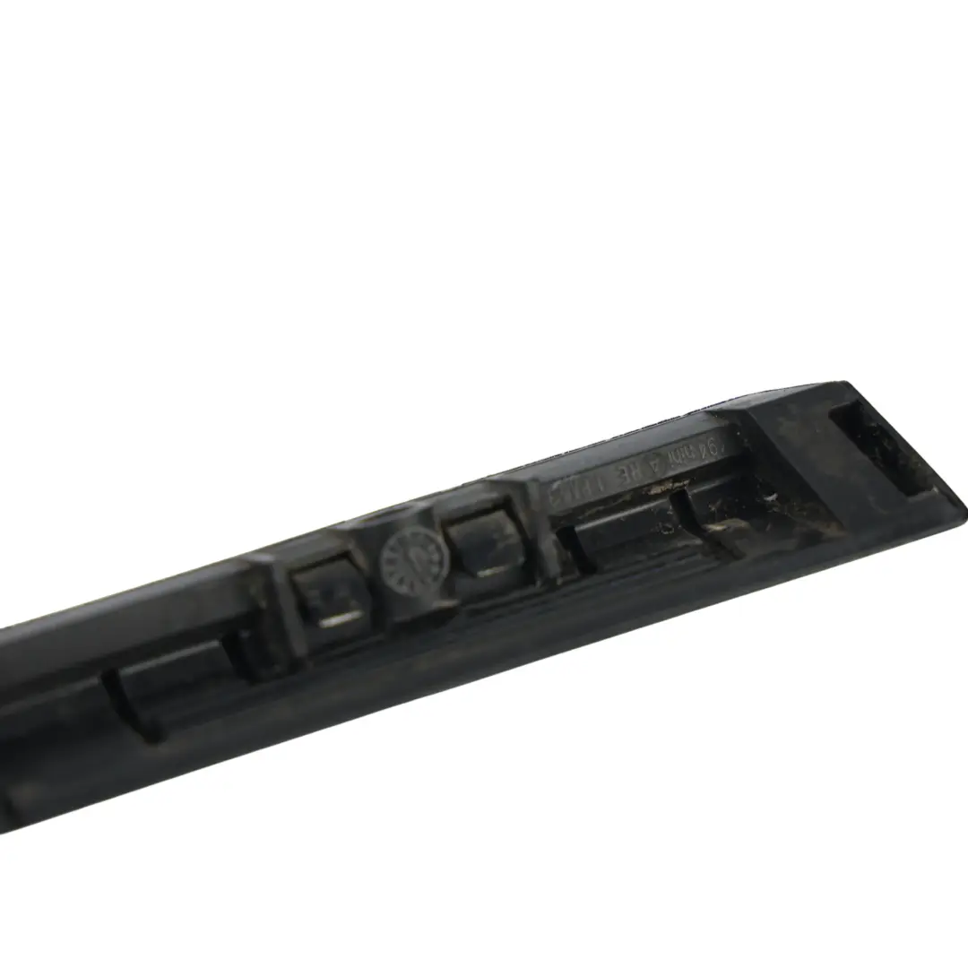 Range Rover L494 Tür Fenster Zierleiste Dichtung Hinten Rechts DK62-25596-AA - SKU LR043787 - Teilenummer LR043787