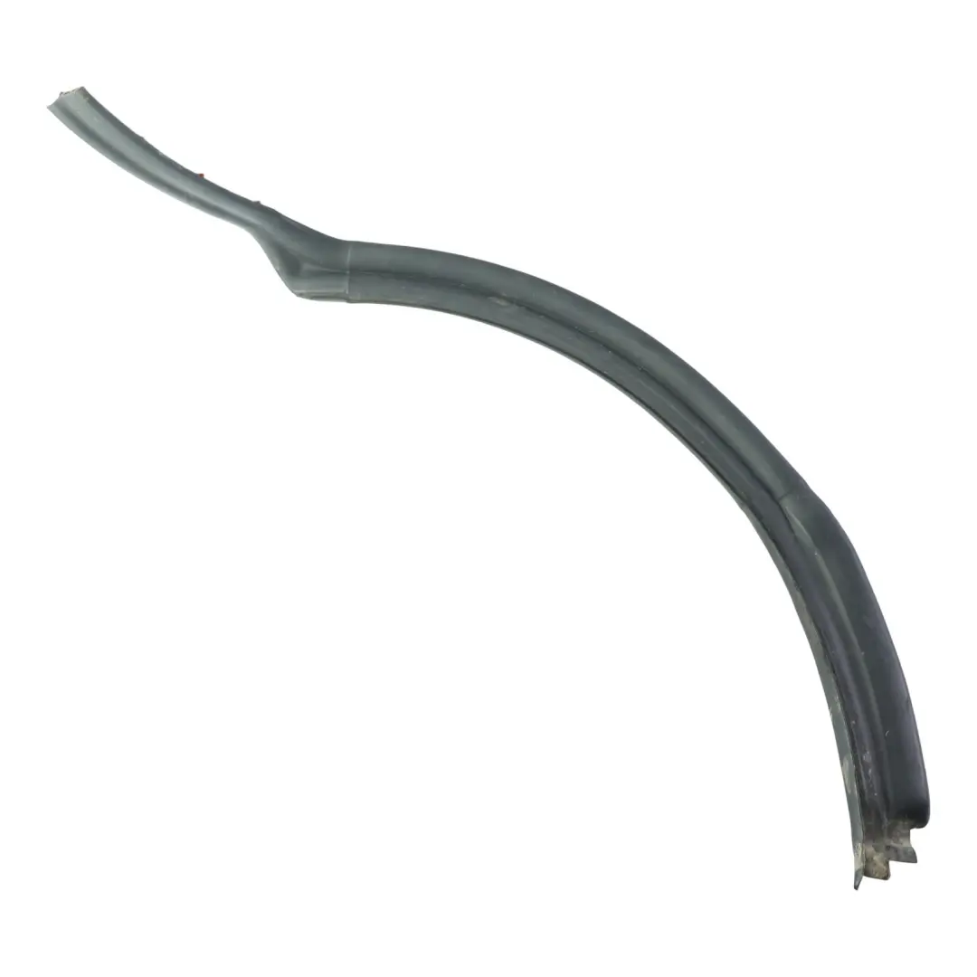 Range Rover L405 Bande Garniture Passage de Roue Arrière Gauche CK52-25385-AF - SKU LR046754 - Numéro de pièce LR046754