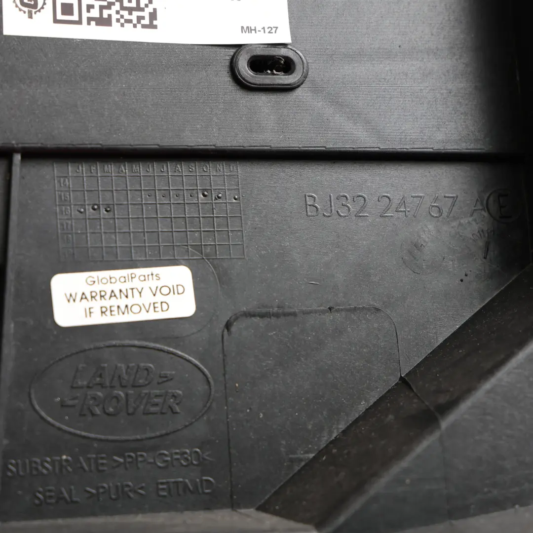 Range Rover Evoque L538 Panel Moldura Puerta Trasera Izquierda - SKU LR048295 - Número de pieza LR048295