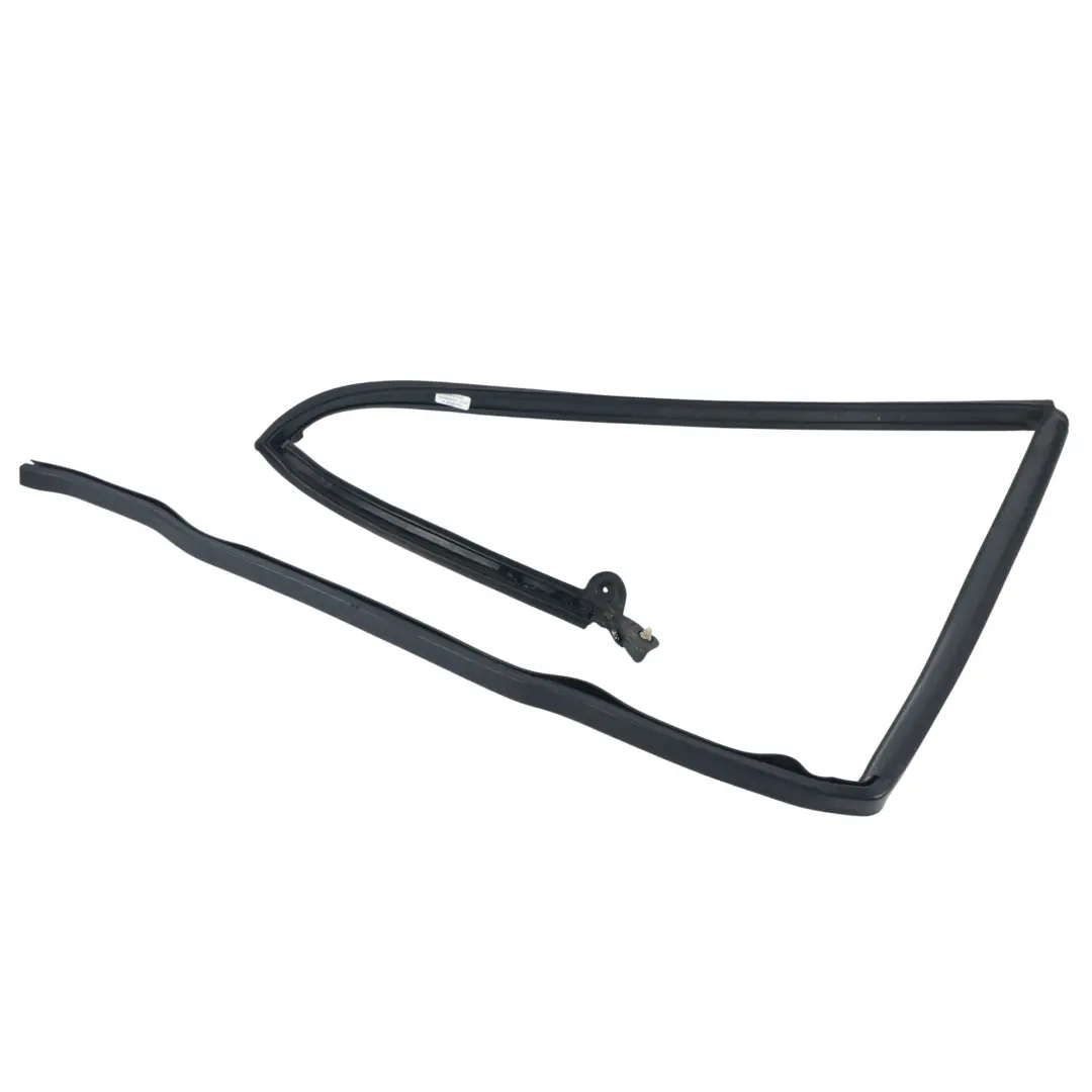 Door Seal Gasket Rubber Right O/S RH BJ32-250A20-AD to Range Rover Evoque L551 Rear with Part number LR052650 Range Rover Evoque L551 Rear Door Seal Gasket Rubber Right O/S RH BJ32-250A20-AD - SKU LR052650 - Part number LR052650