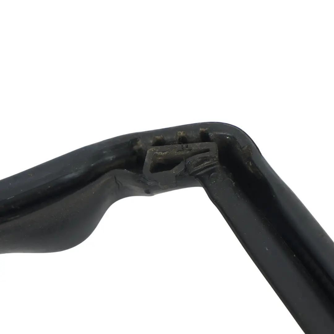 Joint Étanchéité Porte Arrière Droit BJ32-250A20-AD pour Range Rover Evoque L551 à propos du numéro de pièce LR052650 Range Rover Evoque L551 Joint Étanchéité Porte Arrière Droit BJ32-250A20-AD - SKU LR052650 - Numéro de pièce LR052650